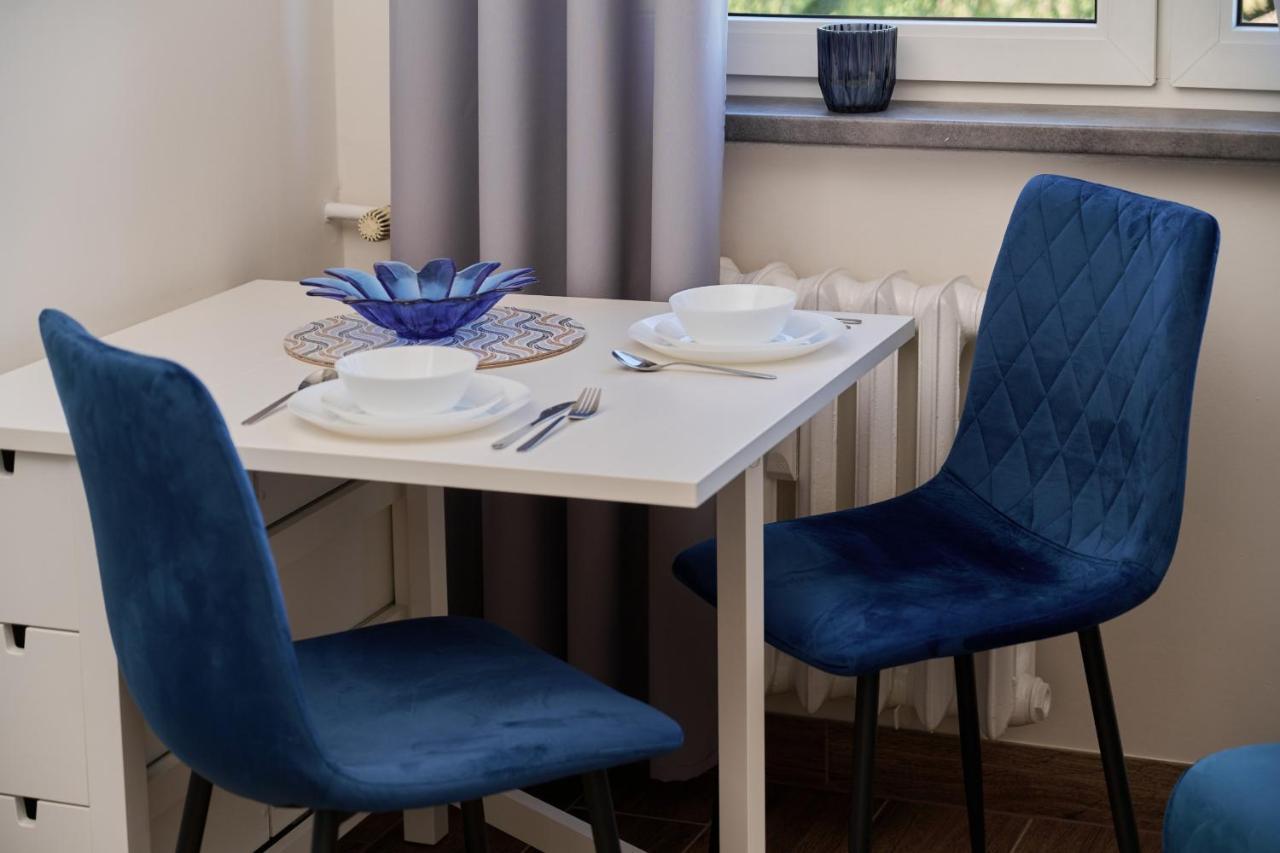 Apartment Beautiful & Bright Krynicka For 3 Guests By Renters Wroclaw